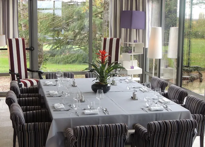 Hotel La D'o Sainte-Eulalie (Gironde)