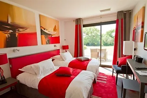 Hotel La D'o Sainte-Eulalie (Gironde)